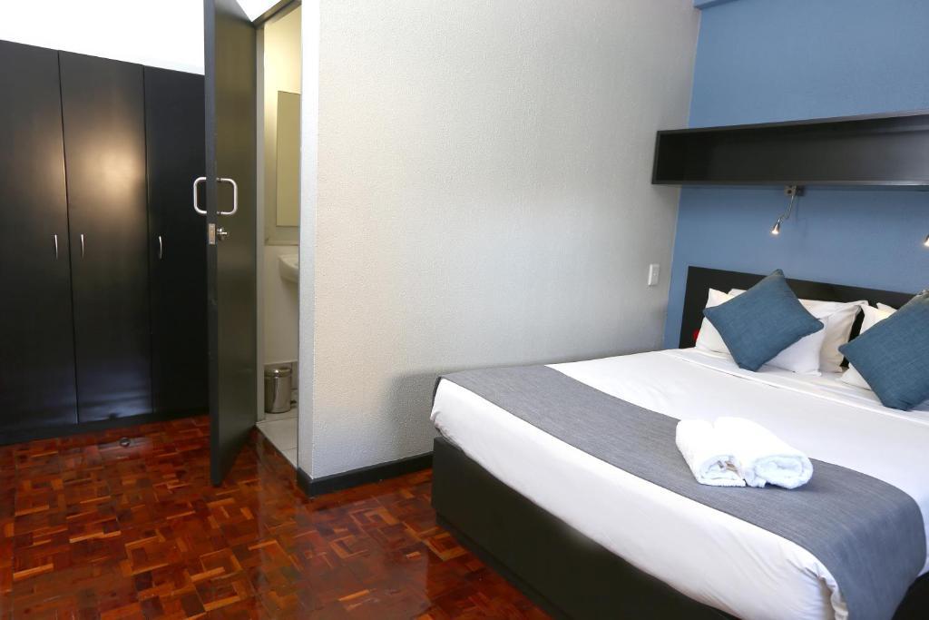 Inani Hotel Morning Star Pretoria-Noord Zimmer foto